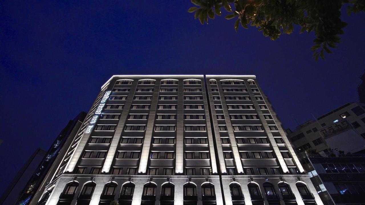 Welina Hotel Premier Nakanoshima EAST Osaka Bagian luar foto