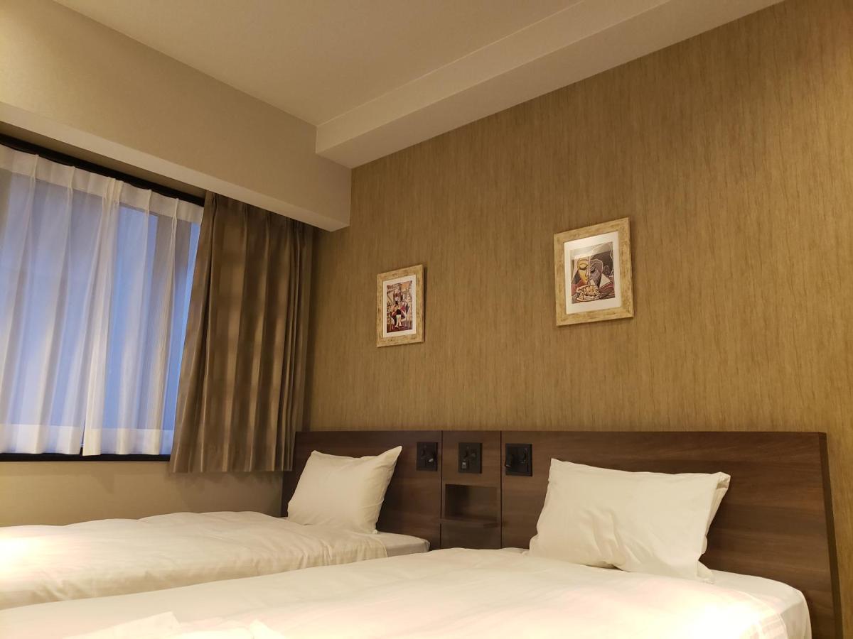 Welina Hotel Premier Nakanoshima EAST Osaka Bagian luar foto